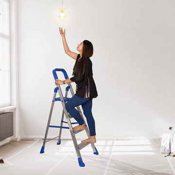 PARASNATH Aluminium Blue Heavy Folding Maple Ladder 4 Step 4.2 Ft